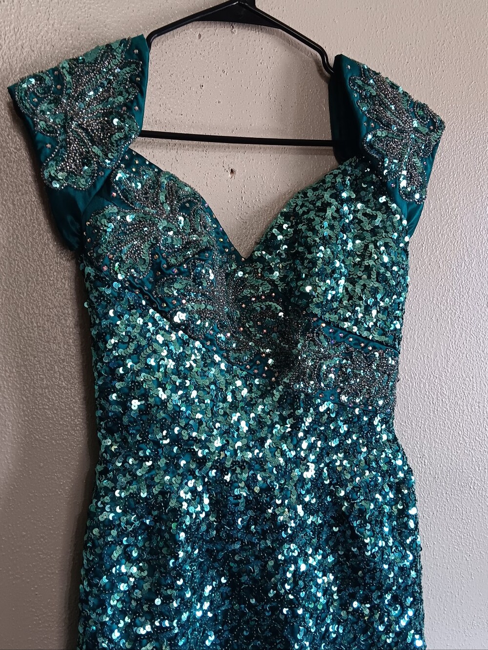 True Vintage Mike Benet Teal Full Sequin Beaded Formal Evening Gown USA, Size 6